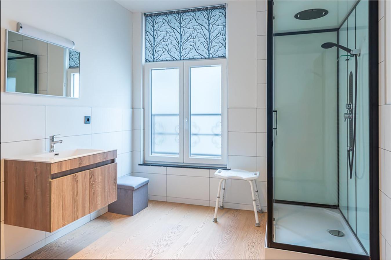 Guesthouses By Hotel Van Eyck มาเซค ภายนอก รูปภาพ