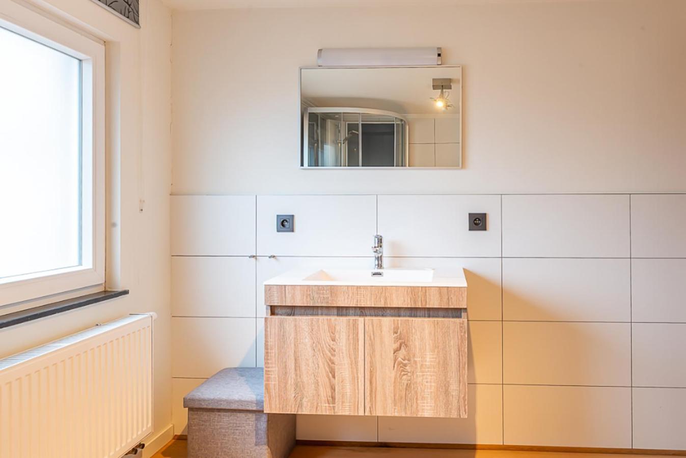 Guesthouses By Hotel Van Eyck มาเซค ภายนอก รูปภาพ